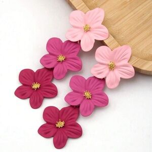 Flower Pendant Earrings